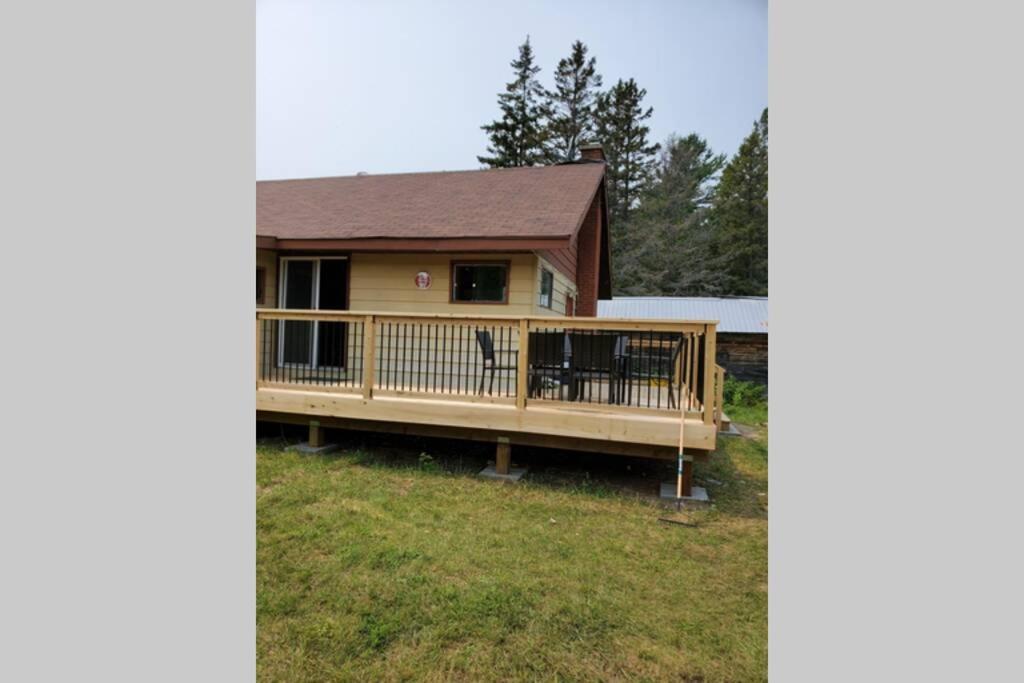 Villa Michaels Bay Getaway On Manitoulin Island South Baymouth Exterior foto
