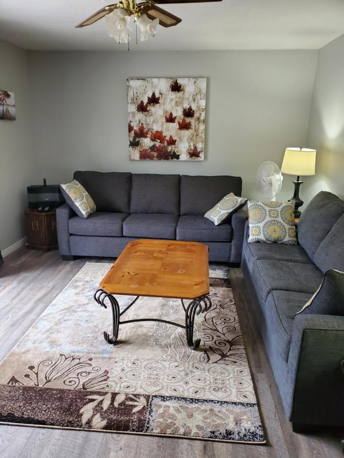 Villa Michaels Bay Getaway On Manitoulin Island South Baymouth Exterior foto